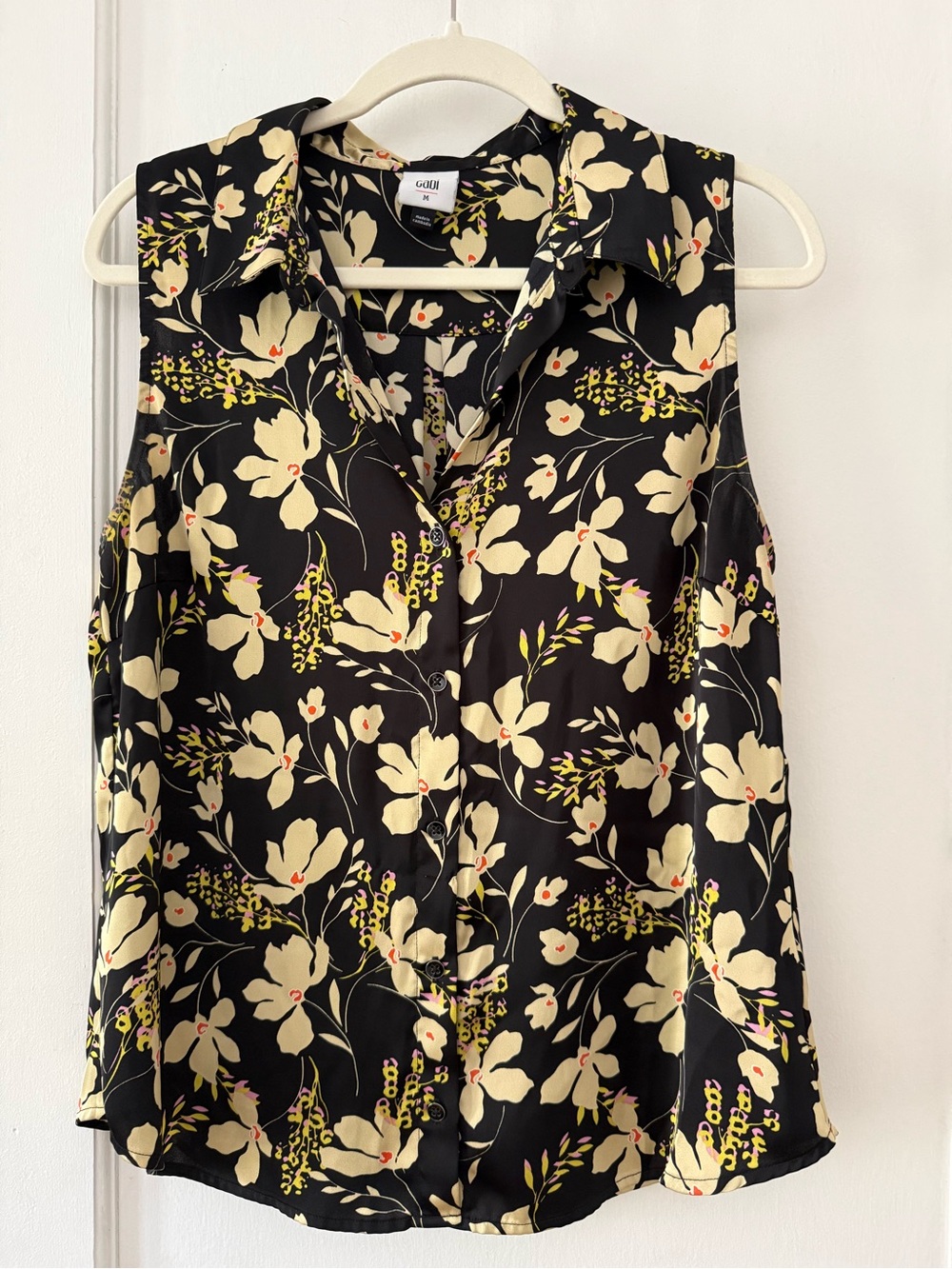 CAbi Black Floral Sleeveless Button-Down Top